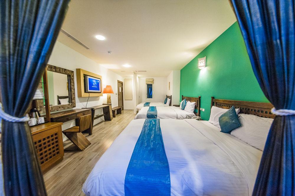 Seasons Bali Fashion Inn Кэньдин Экстерьер фото