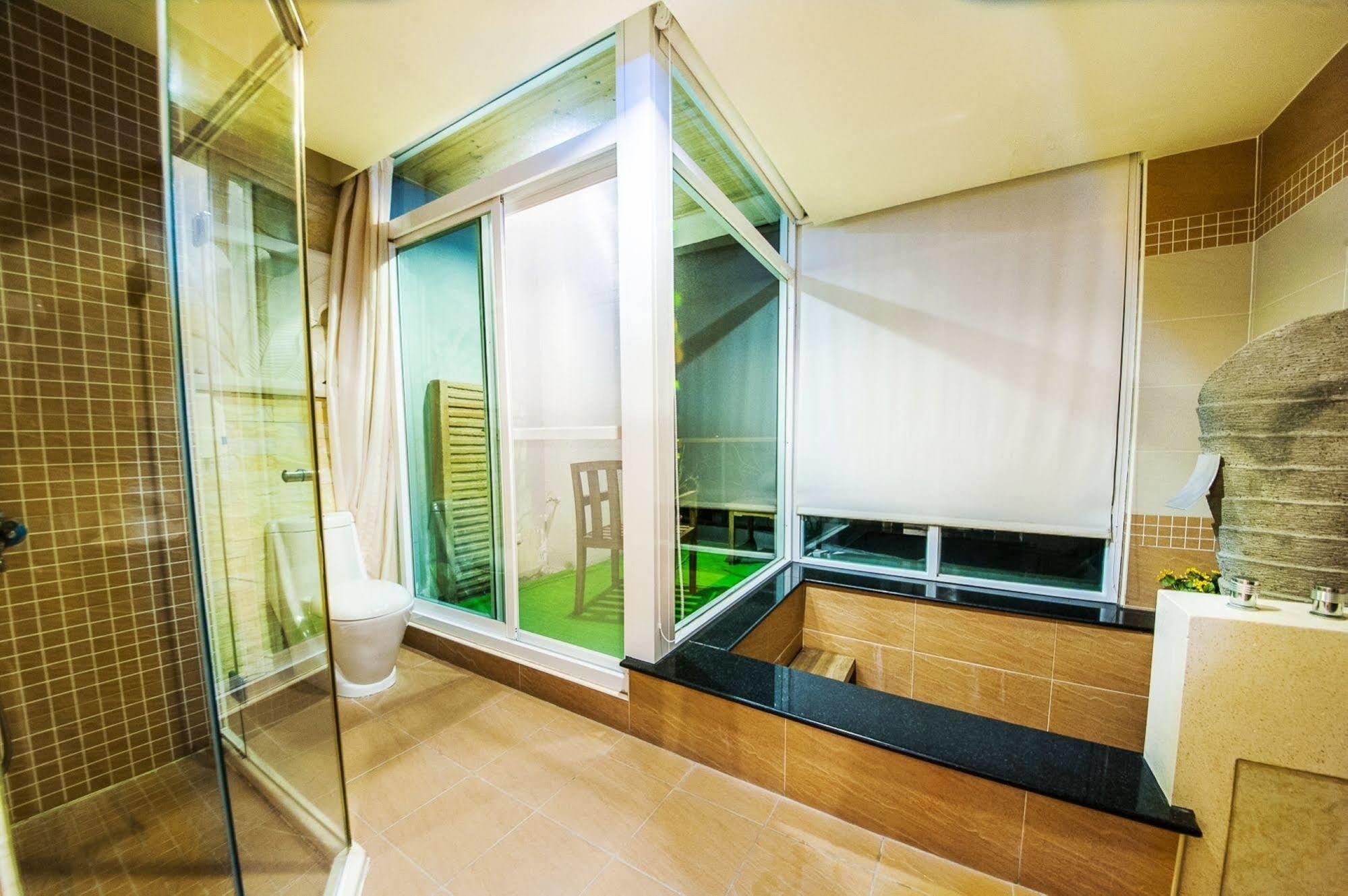 Seasons Bali Fashion Inn Кэньдин Экстерьер фото